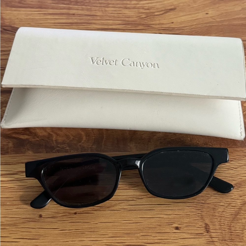 Velvet Canyon sunglasses in mint condition